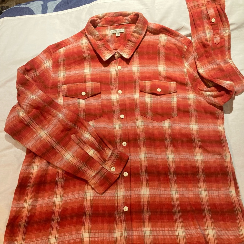 Men’s Frye & Co button down L/S Flannel Shirt! Size 4XLT, NWOT!
